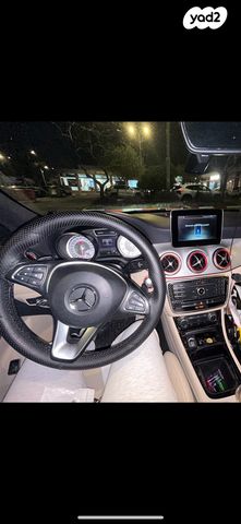 מרצדס-בנץ CLA