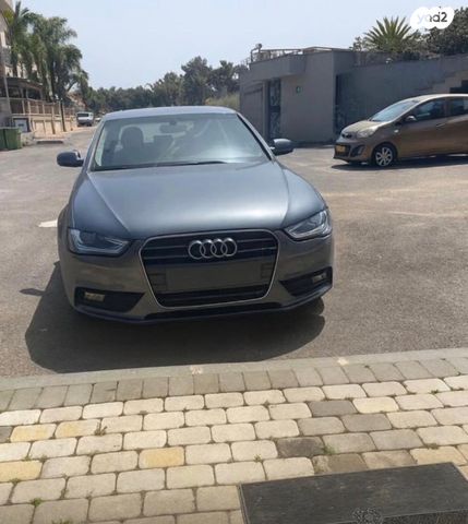 מודעת רכב אאודי A4