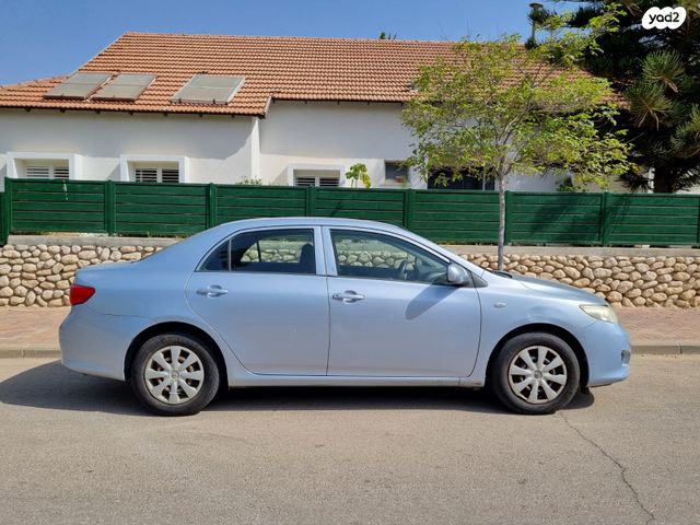 טויוטה קורולה