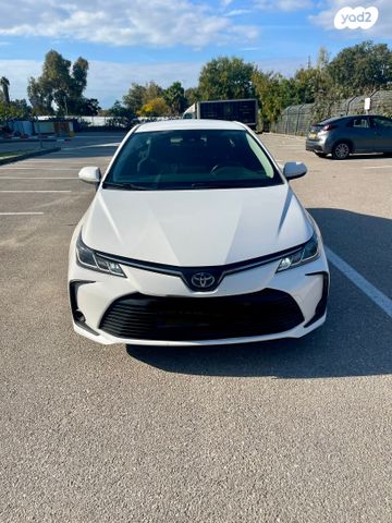 מודעת רכב טויוטה קורולה