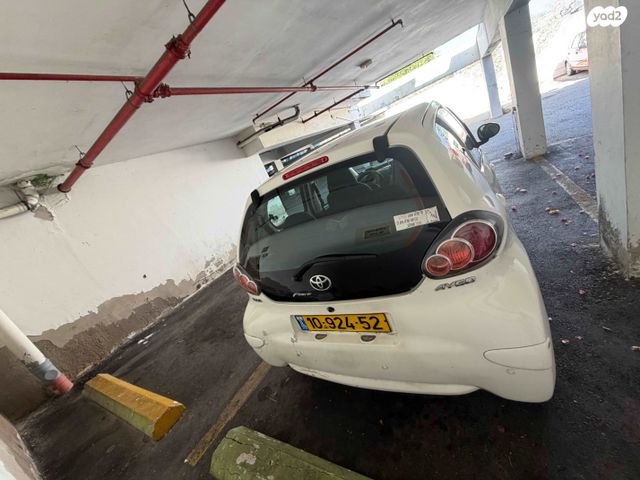 טויוטה אייגו