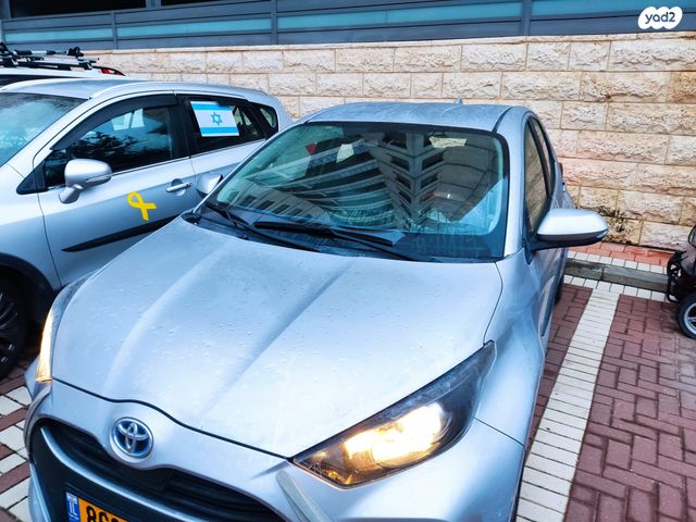 מודעת רכב טויוטה יאריס