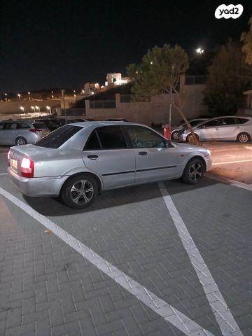מודעת רכב מאזדה 323