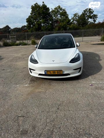טסלה מודל 3
