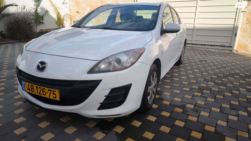 מאזדה 3