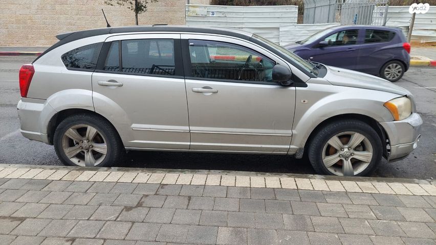 מודעת רכב דודג' קאליבר