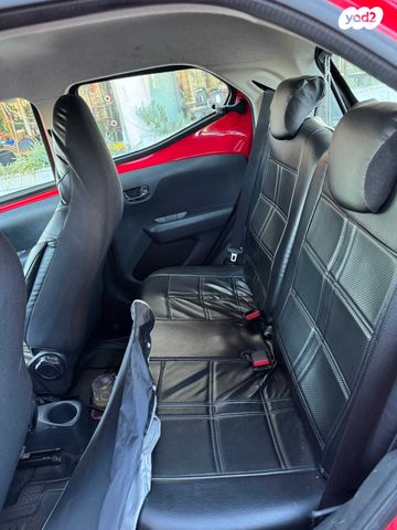 טויוטה אייגו