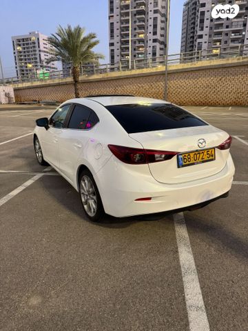 מאזדה 3