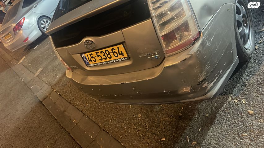 מודעת רכב טויוטה פריוס