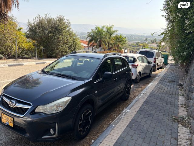 מודעת רכב סובארו XV