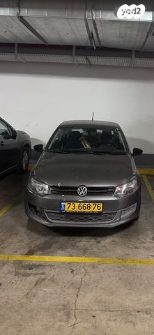 פולקסווגן פולו 
