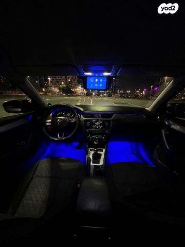 סקודה אוקטביה