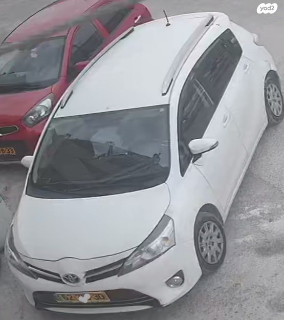 מודעת רכב טויוטה ורסו