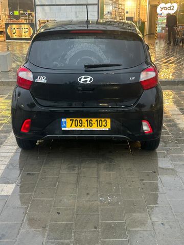 יונדאי i10