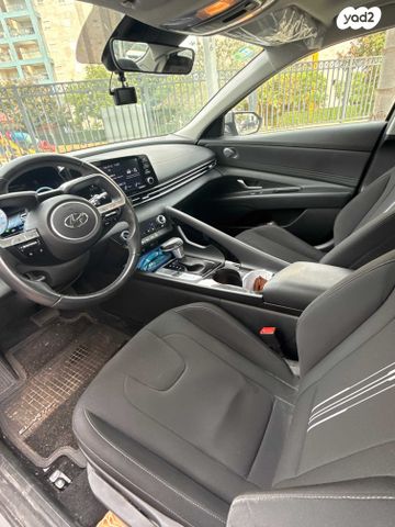 יונדאי אלנטרה