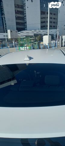 יונדאי איוניק