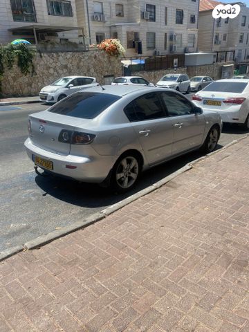 מאזדה 3