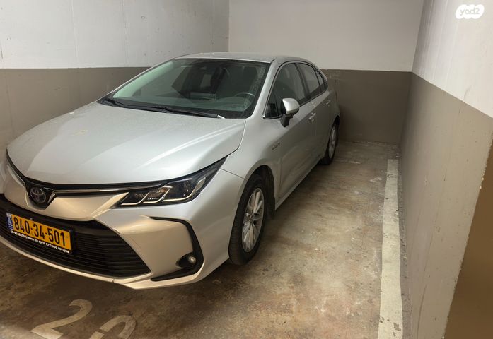 מודעת רכב טויוטה קורולה