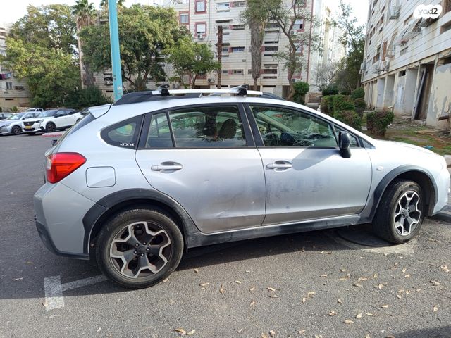 מודעת רכב סובארו XV