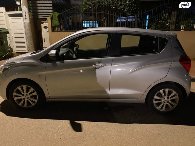 מודעת רכב שברולט ספארק