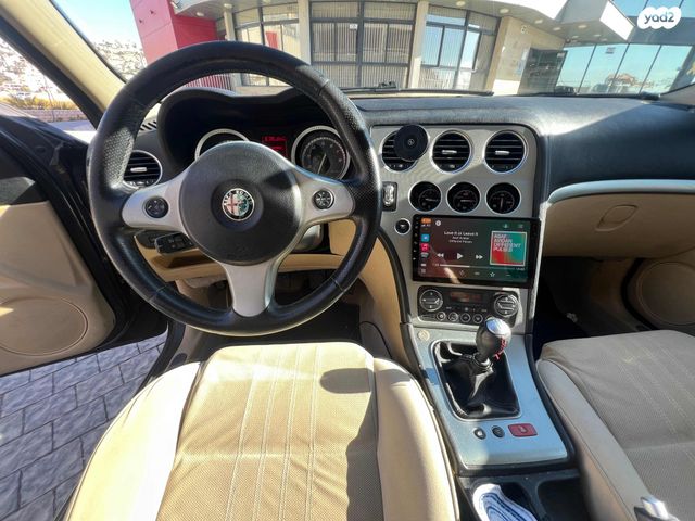 אלפא רומיאו 159