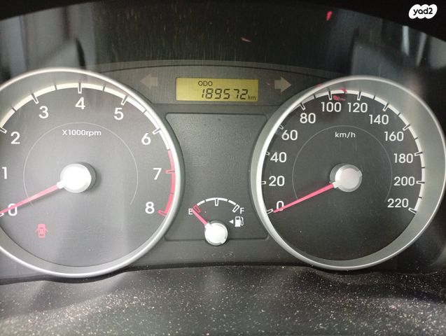 מודעת רכב יונדאי אקסנט i25