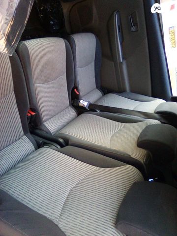 טויוטה פריוס פלוס