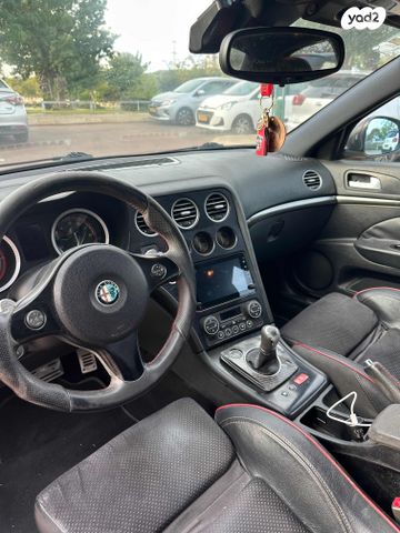 אלפא רומיאו 159