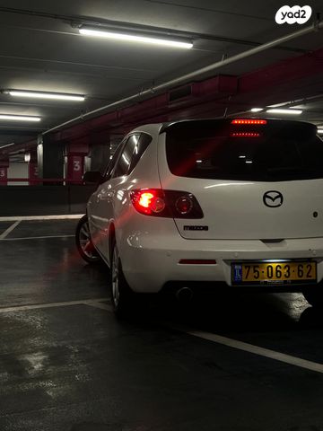 מאזדה 3