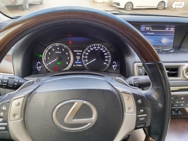 מודעת רכב לקסוס GS