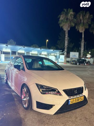 מודעת רכב סיאט לאון