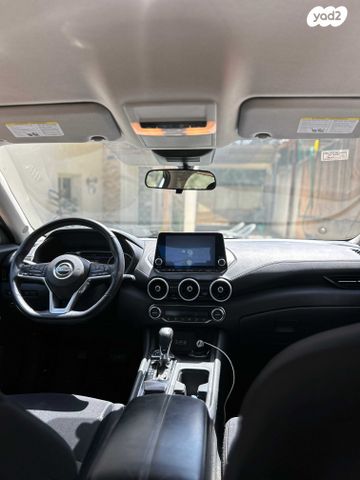 ניסאן סנטרה