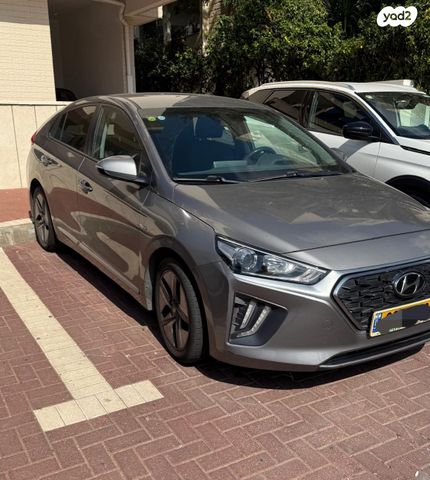 יונדאי איוניק