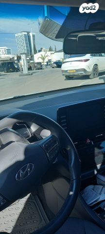 יונדאי איוניק