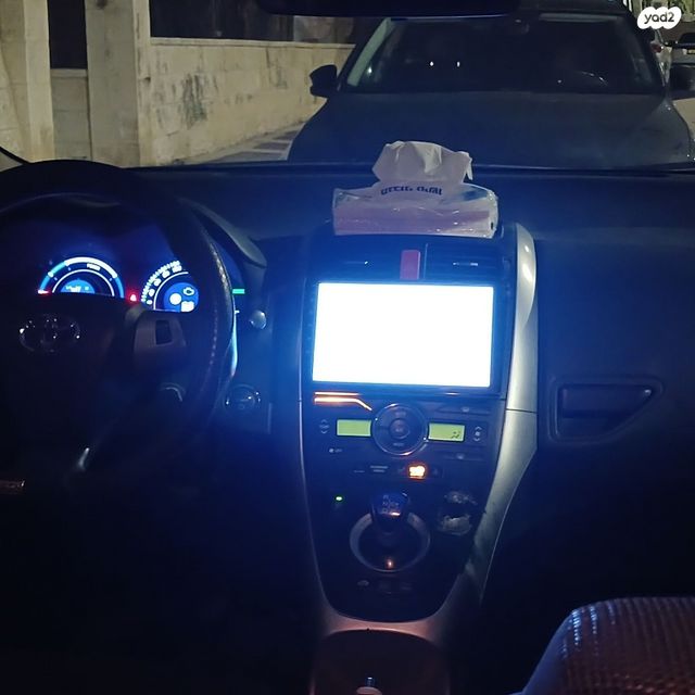 מודעת רכב טויוטה אוריס