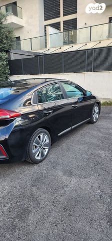 יונדאי איוניק