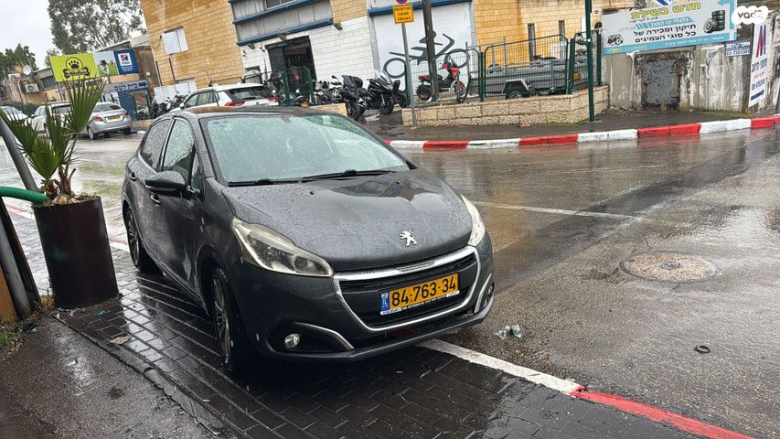 מודעת רכב פיג'ו 208