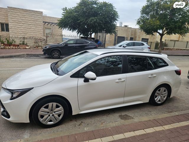 מודעת רכב טויוטה קורולה