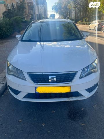 מודעת רכב סיאט לאון