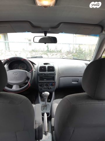 יונדאי אקסנט i25