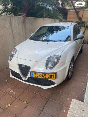 מודעת רכב אלפא רומיאו מיטו