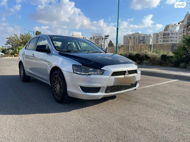 מודעת רכב מיצובישי לנסר