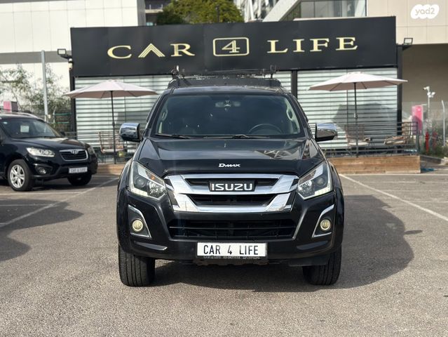 איסוזו די-מקס