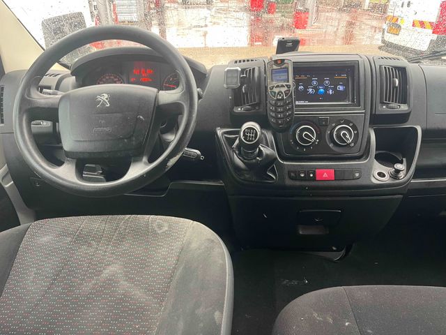 פיג'ו בוקסר