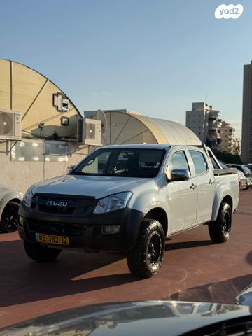 איסוזו די-מקס