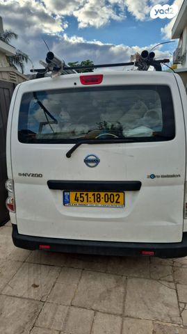 מודעת רכב ניסאן NV200