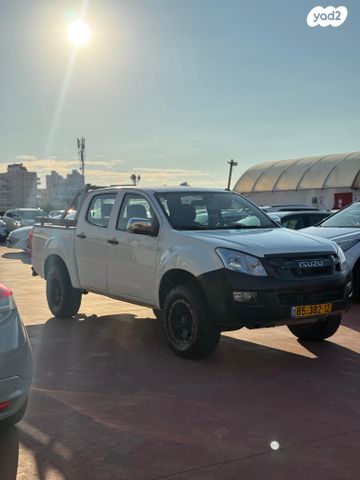 מודעת רכב איסוזו די-מקס