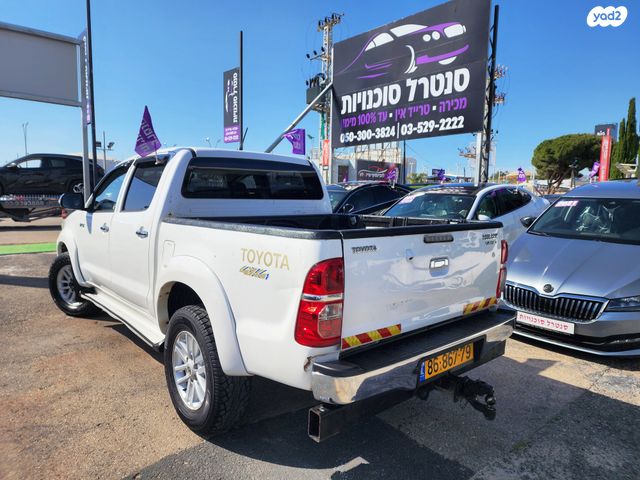 טויוטה היילקס