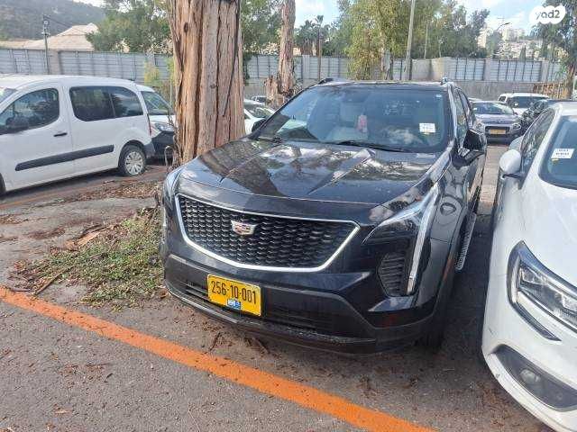 מודעת רכב קאדילק XT4