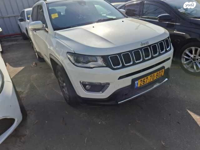 מודעת רכב ג'יפ קומפאס